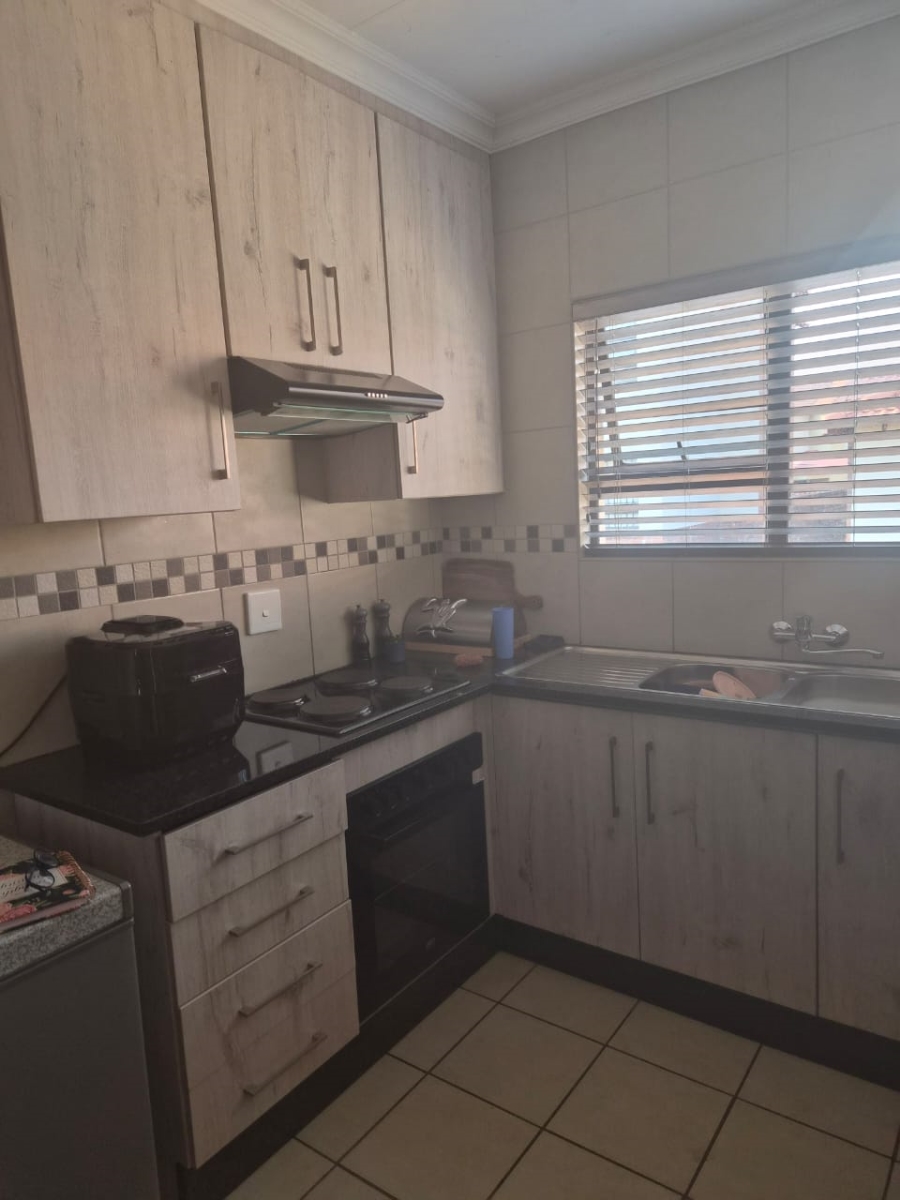 3 Bedroom Property for Sale in Waterval East North West